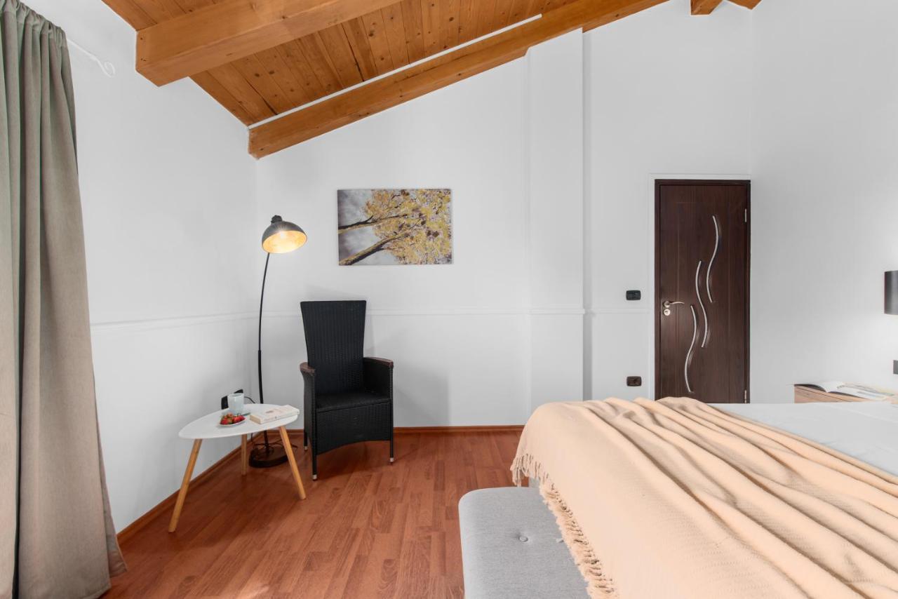 The Village Novigrad  Bagian luar foto
